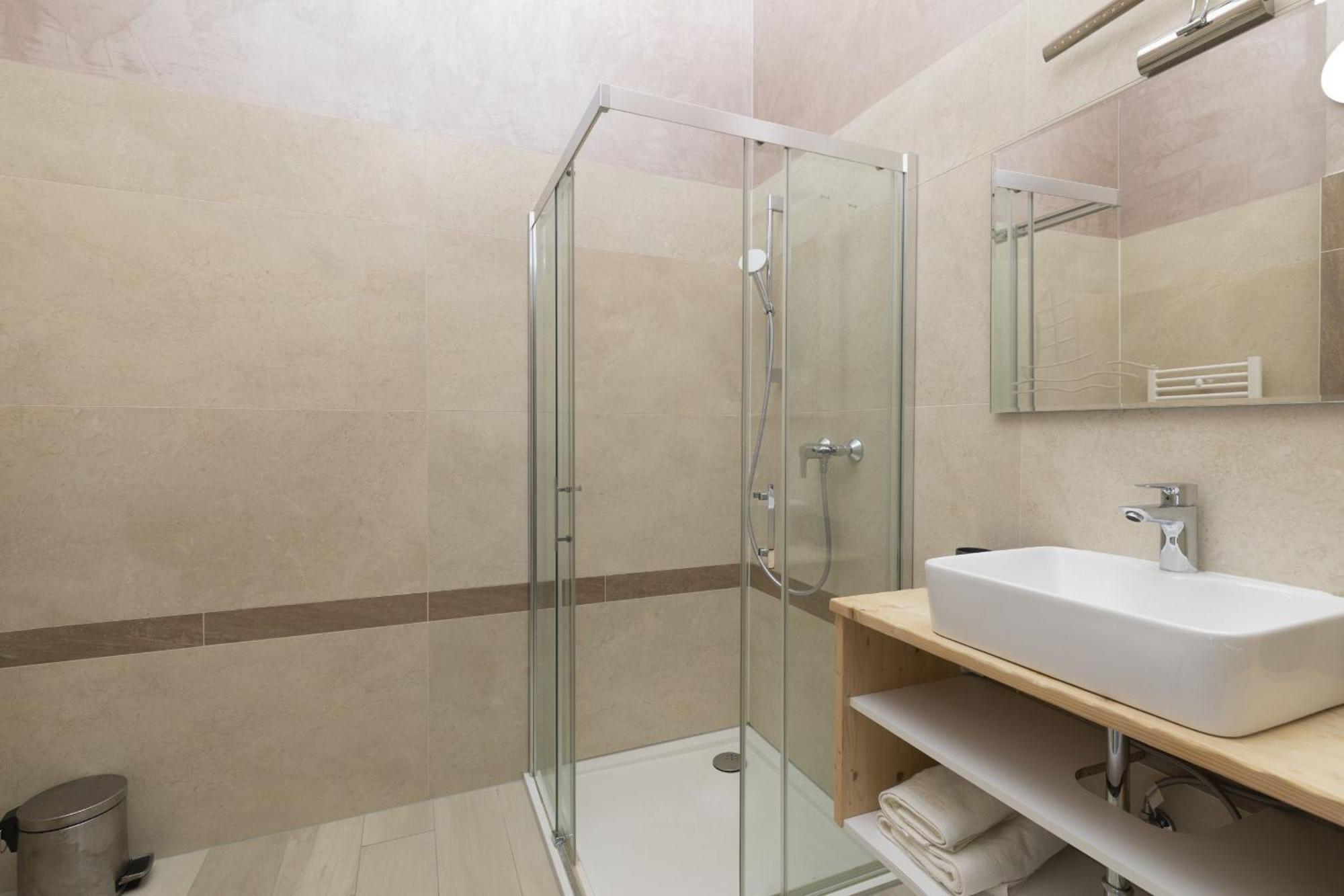 Villa Olivia - New And Modern House With Pool, Souna, Jacuzzi & Playground, Liznjan - Istra Εξωτερικό φωτογραφία