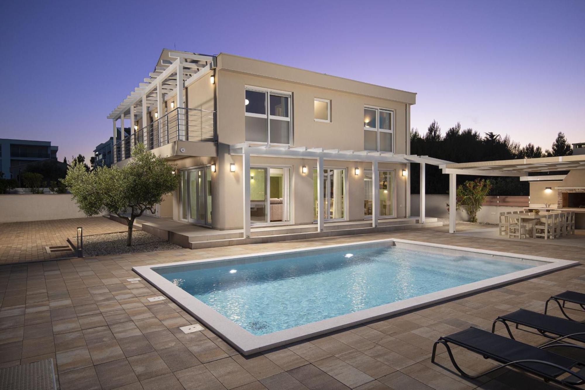 Villa Olivia - New And Modern House With Pool, Souna, Jacuzzi & Playground, Liznjan - Istra Εξωτερικό φωτογραφία